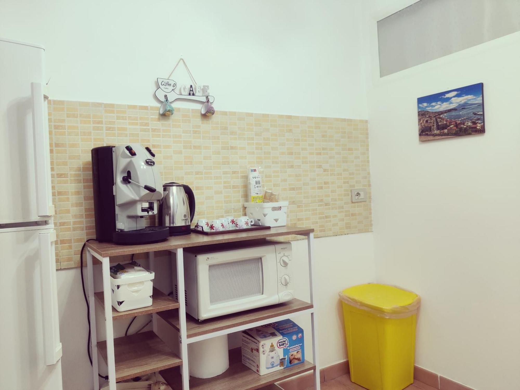 The Second Floor Hotel Наполи Екстериор снимка