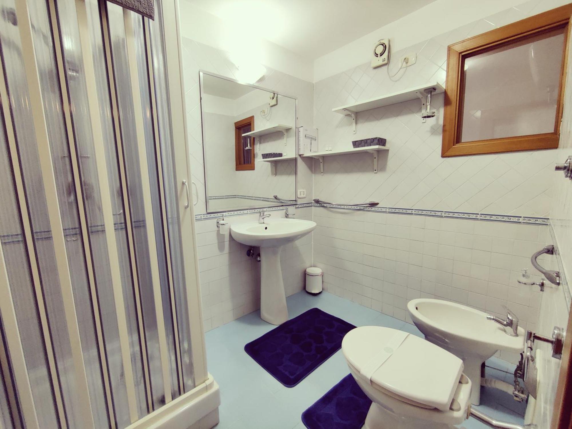 The Second Floor Hotel Наполи Екстериор снимка