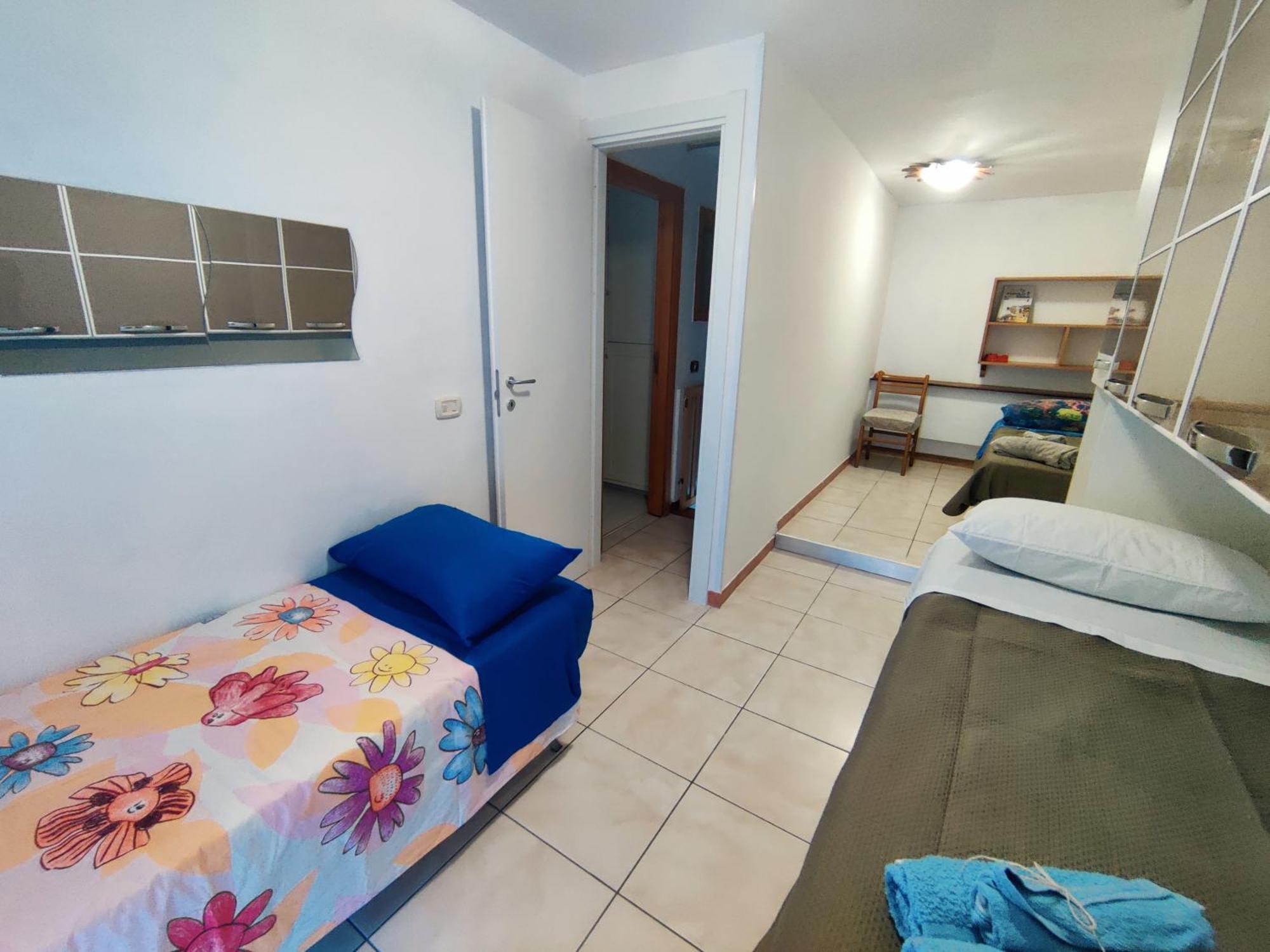 The Second Floor Hotel Наполи Екстериор снимка